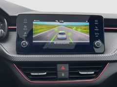 SKODA Kamiq Monte Carlo MATRIX PLA SHZ VC 5 J Garantie