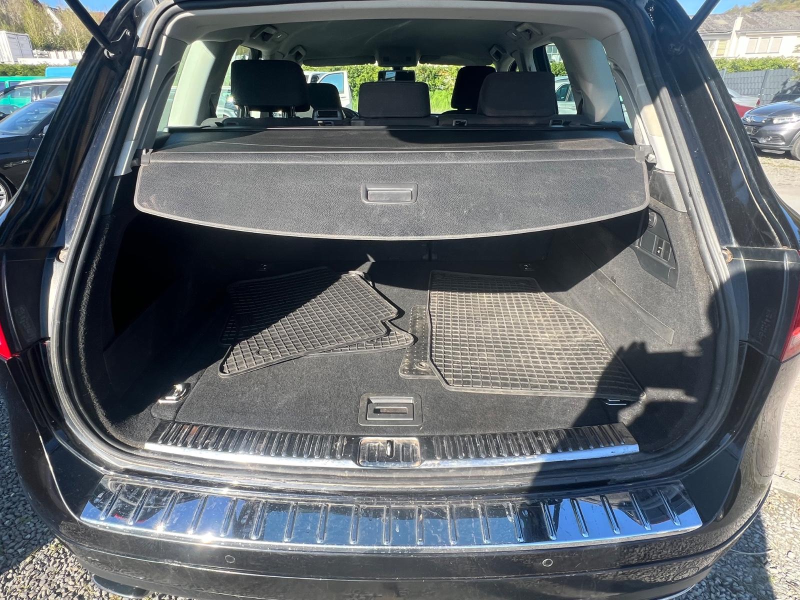 Volkswagen Touareg V6 TDI 245ch - 1 ère main - Carnet entretien - Attelage - Navi - Clim