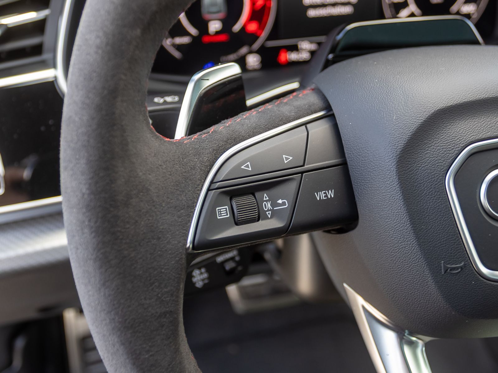 Audi RSQ8 - Bild 15