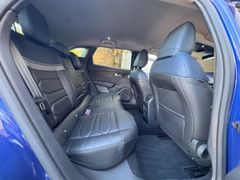 Fahrzeugabbildung C5X Shine 1.6 PureTech 180 EU6d