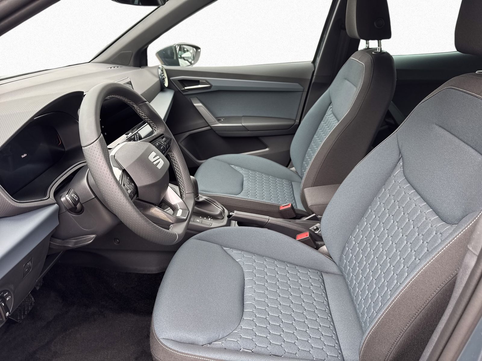 Seat Arona - Bild 8
