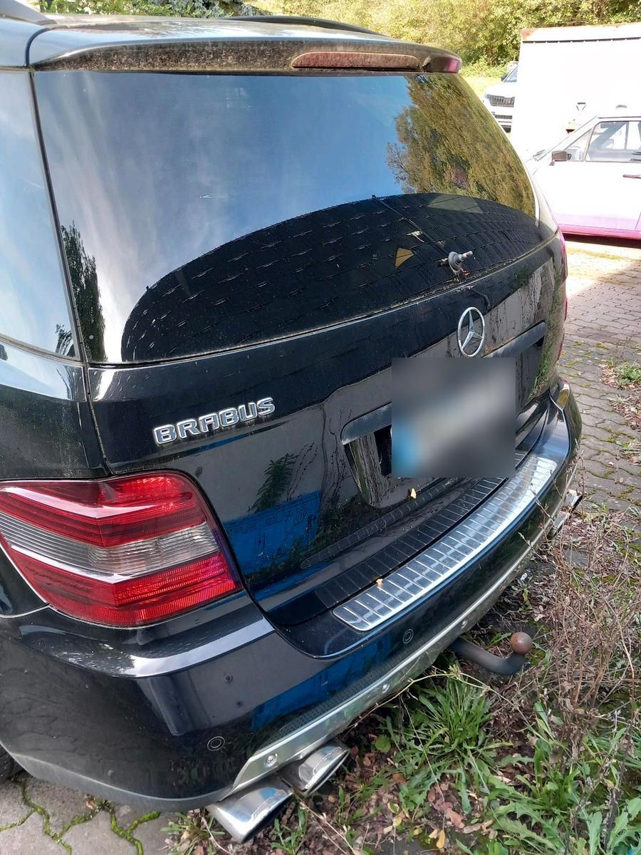 Mercedes-Benz ML500 2005 — photo 7