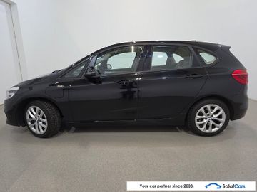 BMW 225 Active Tourer - 2