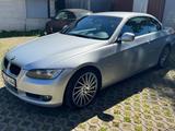 BMW 320i Cabrio - - BMW 320 aus 2010: 320i