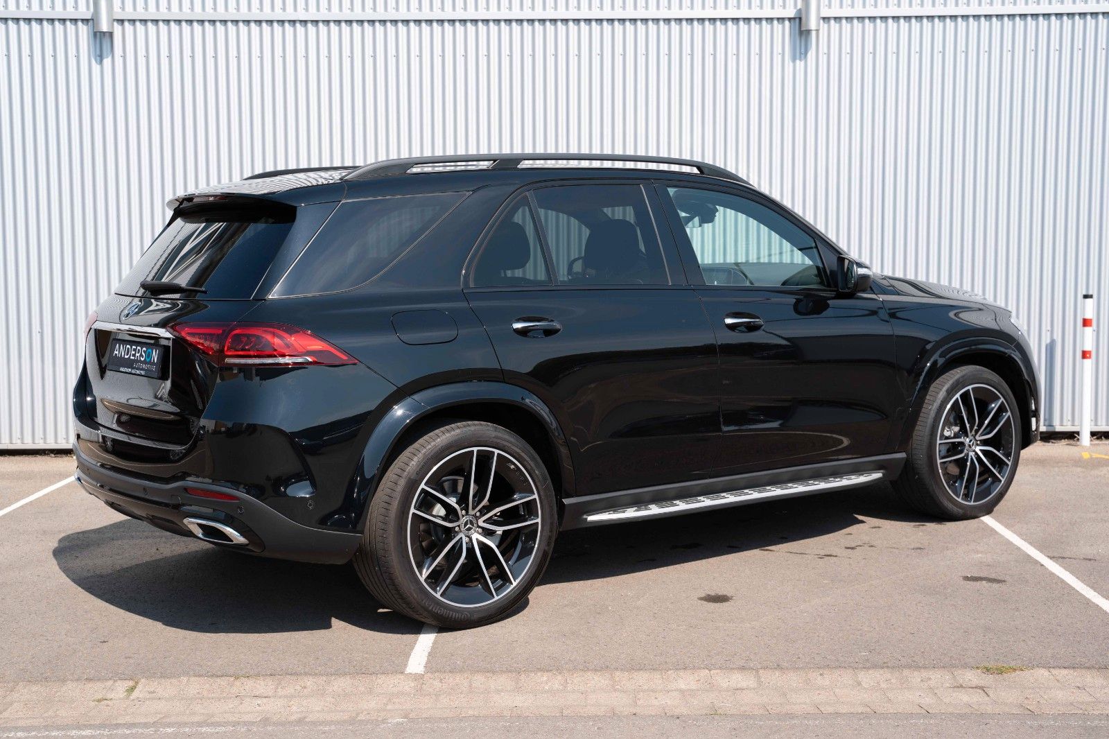 Fahrzeugabbildung Mercedes-Benz GLE 300 D 4MATIC HUD LED NIGHT KAM BURM