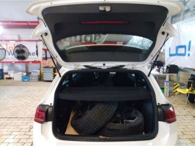 Golf VIII 1.5 eTSI DSG R-Line Pano/Standhzg/Kame