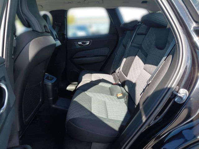 VOLVO XC 60 (Bild 20 von Array)
