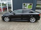 Audi A3 Limousine S line Sportpaket     80 - Audi A3: 8l