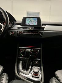 BMW 220 Active Tourer - 12