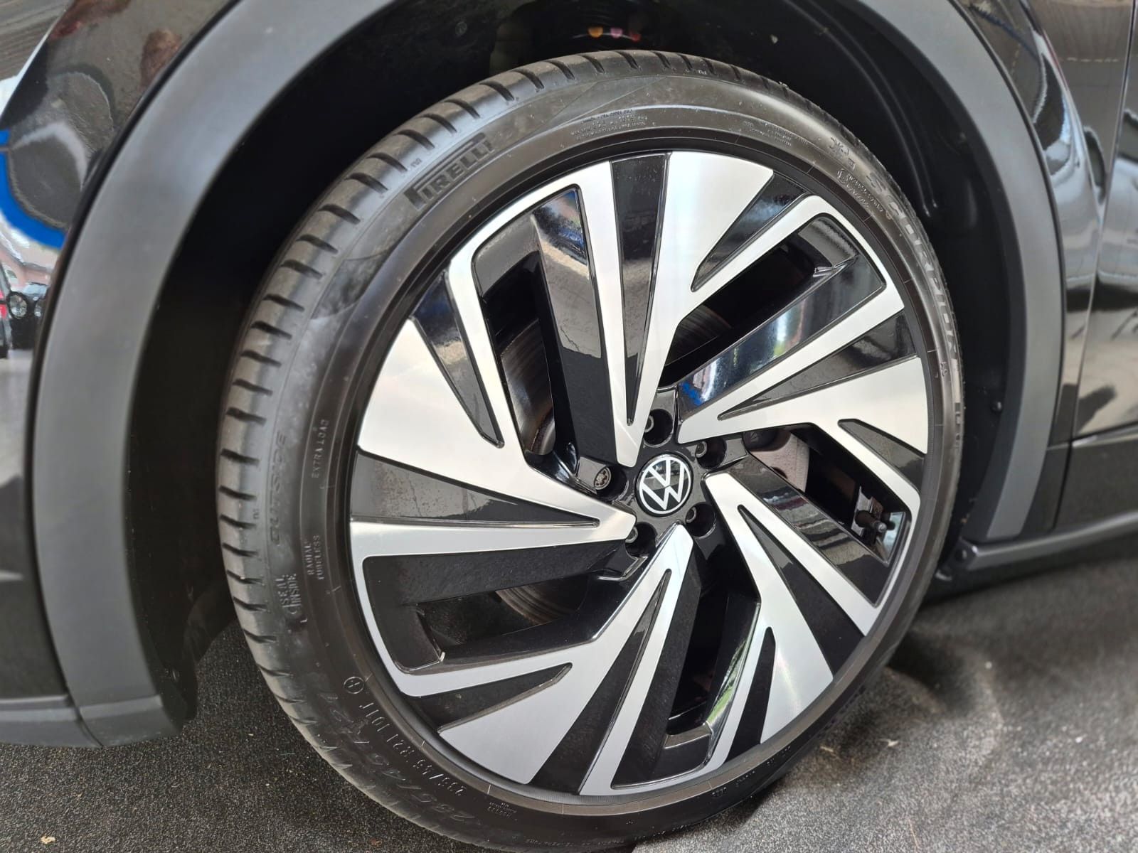 Volkswagen ID.5 Pro 128kW/77kWh AHK Wärmep. IQ.LIGHT Kamera foto 11