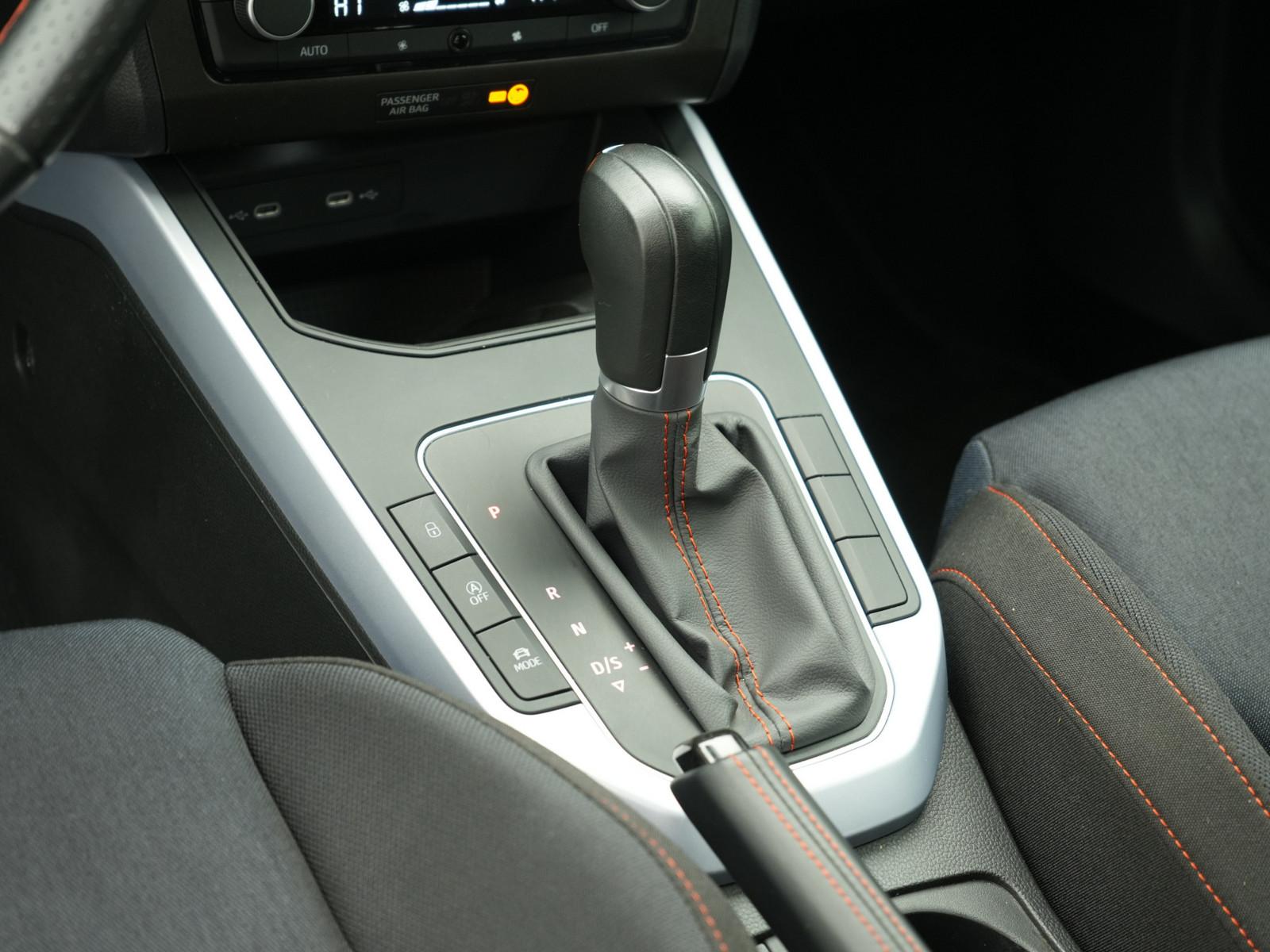 Seat Arona FR DSG NAVI VIRT CARPLAY LED PDC