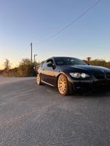 BMW 330i - - BMW 330: Coupe, 330i