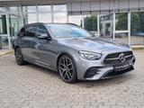 Mercedes-Benz E 220 d T+AMG+AHK+NIGHT+SPIEGEL+360°KAM - Mercedes-Benz E 220: AMG