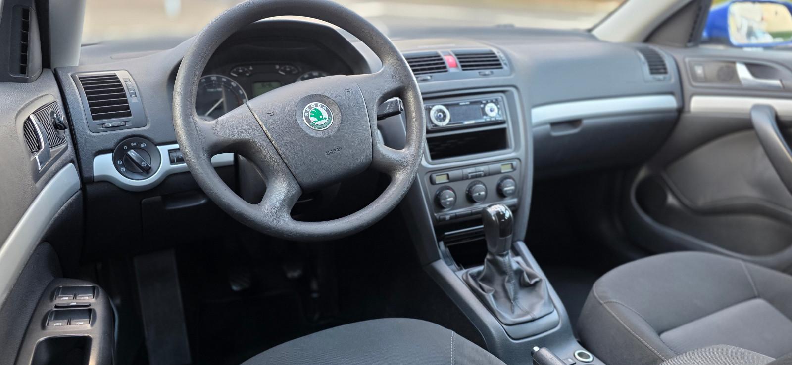 Skoda Octavia 2008 — photo 19