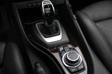 BMW X1 Baureihe X1 25 d xDrive BI XENONX Line KAM