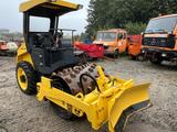 BOMAG Walzenzug BW 124 PDH-4 Planierschild 100 Bstd. - Bomag BW100