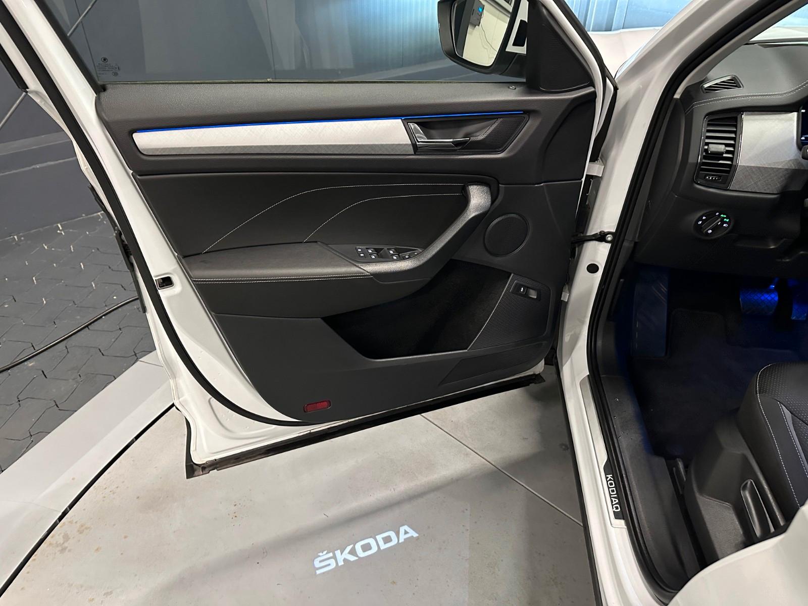 Skoda Kodiaq 2.0 TDI DSG Tour *19Zoll*AHK*Standhzg*KAM, миниатюра 13