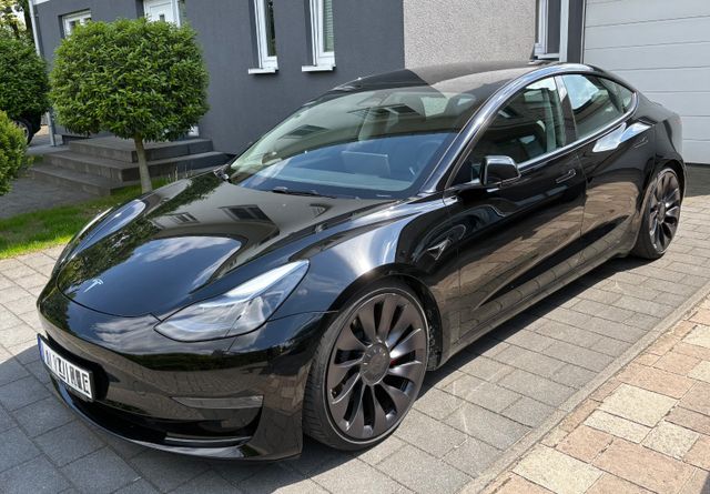 TESLA Model 3 Performance, unfallfrei, Werksgarantie 