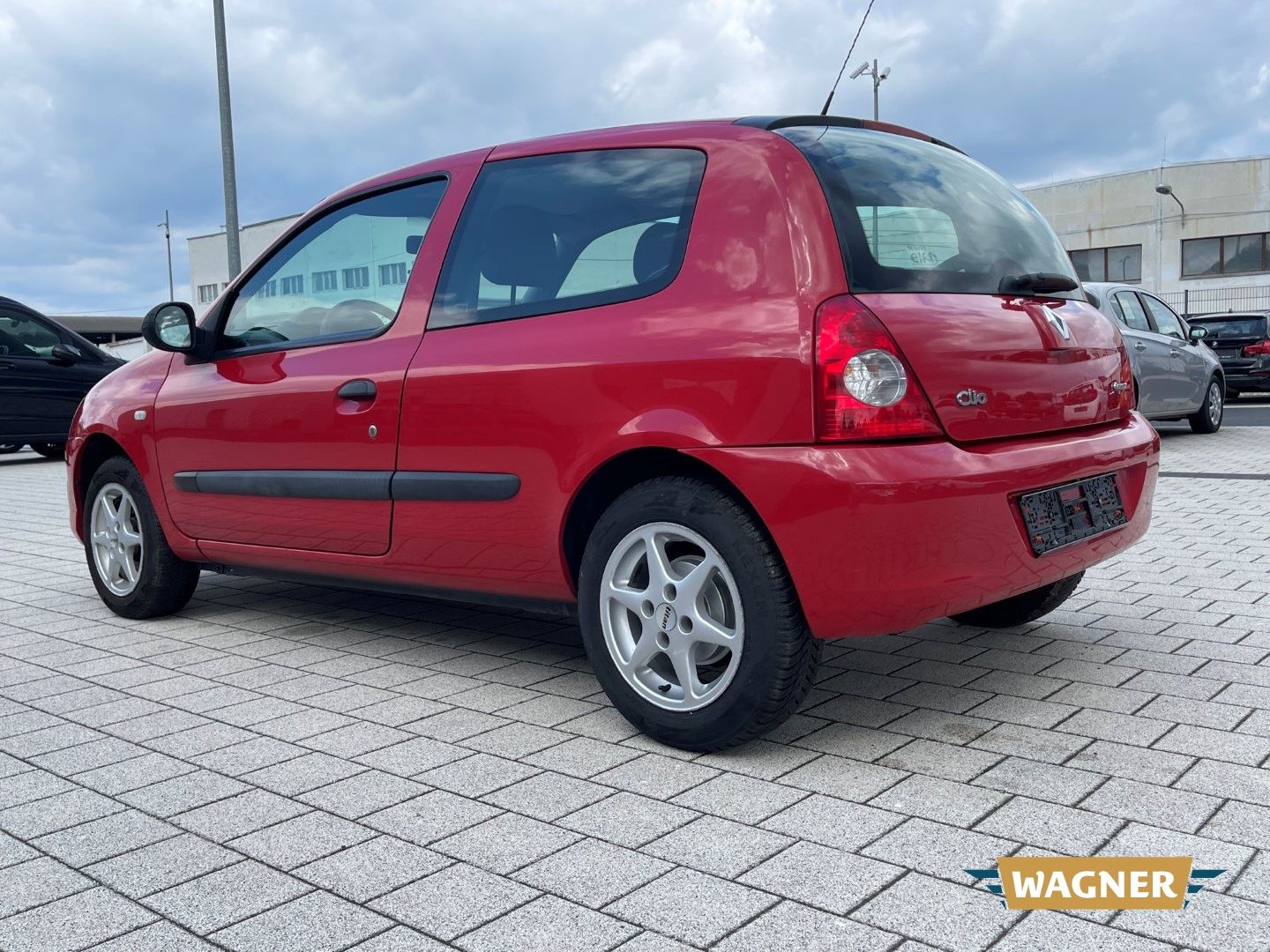 Fahrzeugabbildung Renault Clio II Campus Je t aime 1.2 HU/AU NEU