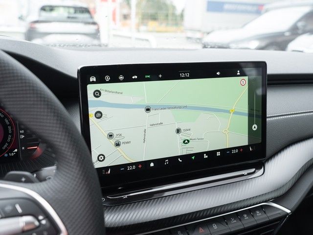 Octavia Combi 2.0 TDI Sportline DSG AHK+MATRIX+R