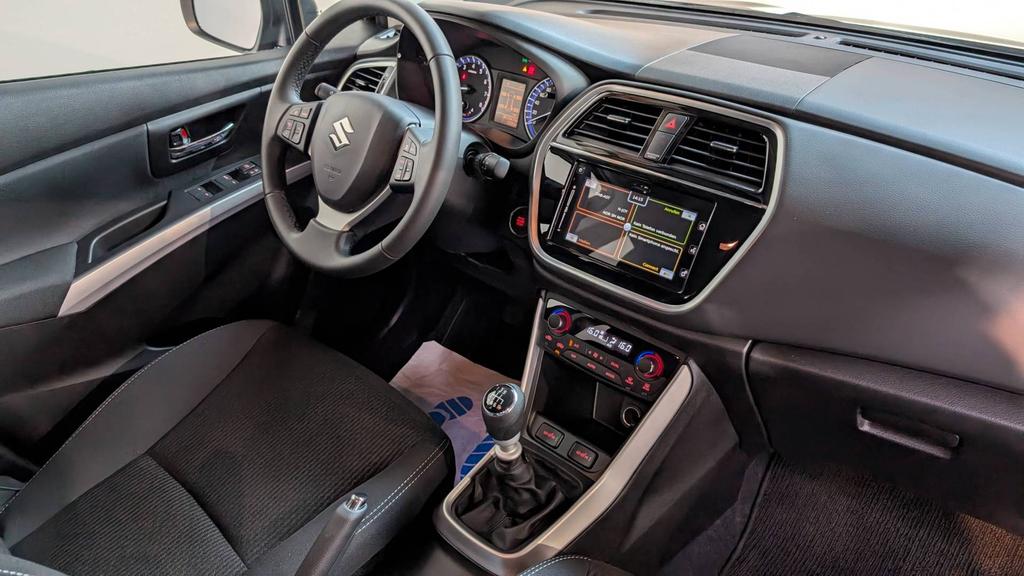 Suzuki (SX4) S-Cross