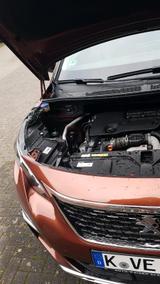 Peugeot 3008 , 1,6 diesel  120 PS . - Peugeot 3008 mit Diesel-Antrieb: 1.6