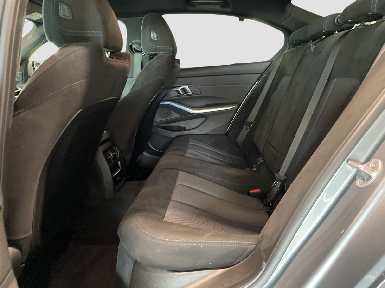 BMW 320 - Bild 13