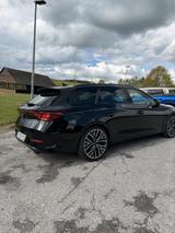 Cupra Leon 2.0 TSI 180kW DSG Sportstourer - - Cupra Leon von privat