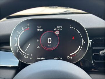 MINI Cooper 1.5 Kam KeyLess LED Navi CARPLAY