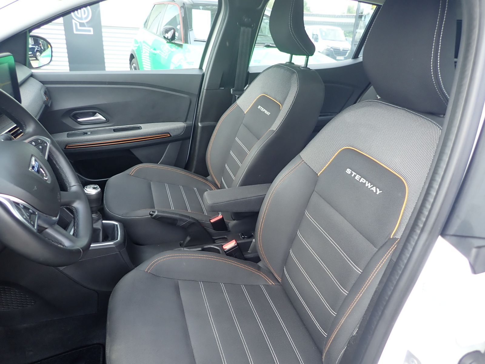 Fahrzeugabbildung Dacia Sandero Stepway Comfort TCe 90