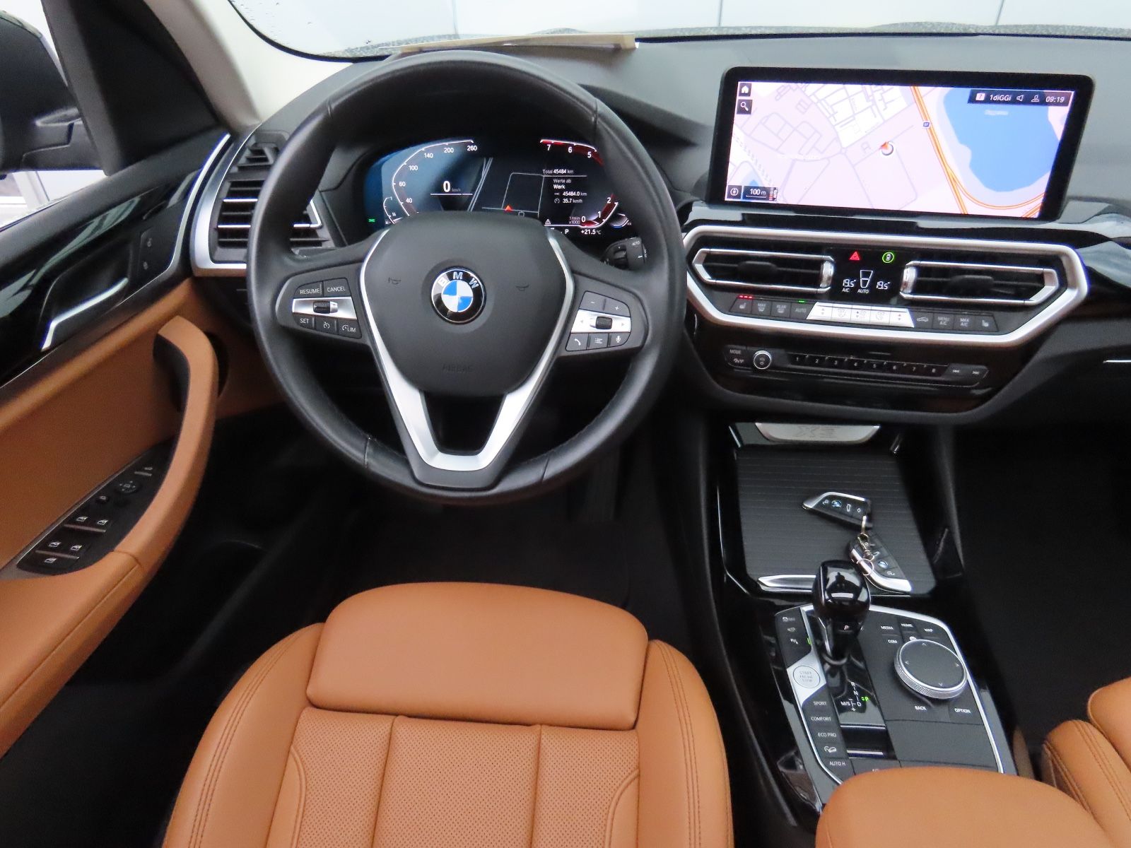 BMW X3 xDrive30i Autom. Leder Klima Panorama 360° foto 14