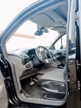 Ford Tourneo Connect Titanium 1,5l EcoBlue AHK/ Pano/ - Ford Tourneo Connect mit Panoramadach