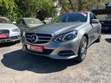 Mercedes-Benz E 200 E Limousine CGI BlueEfficiency/Xenon/Navi - gebrauchte Mercedes-Benz E 200 aus dem Jahr 2013