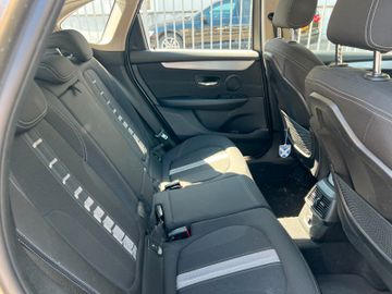 BMW 220 - 10