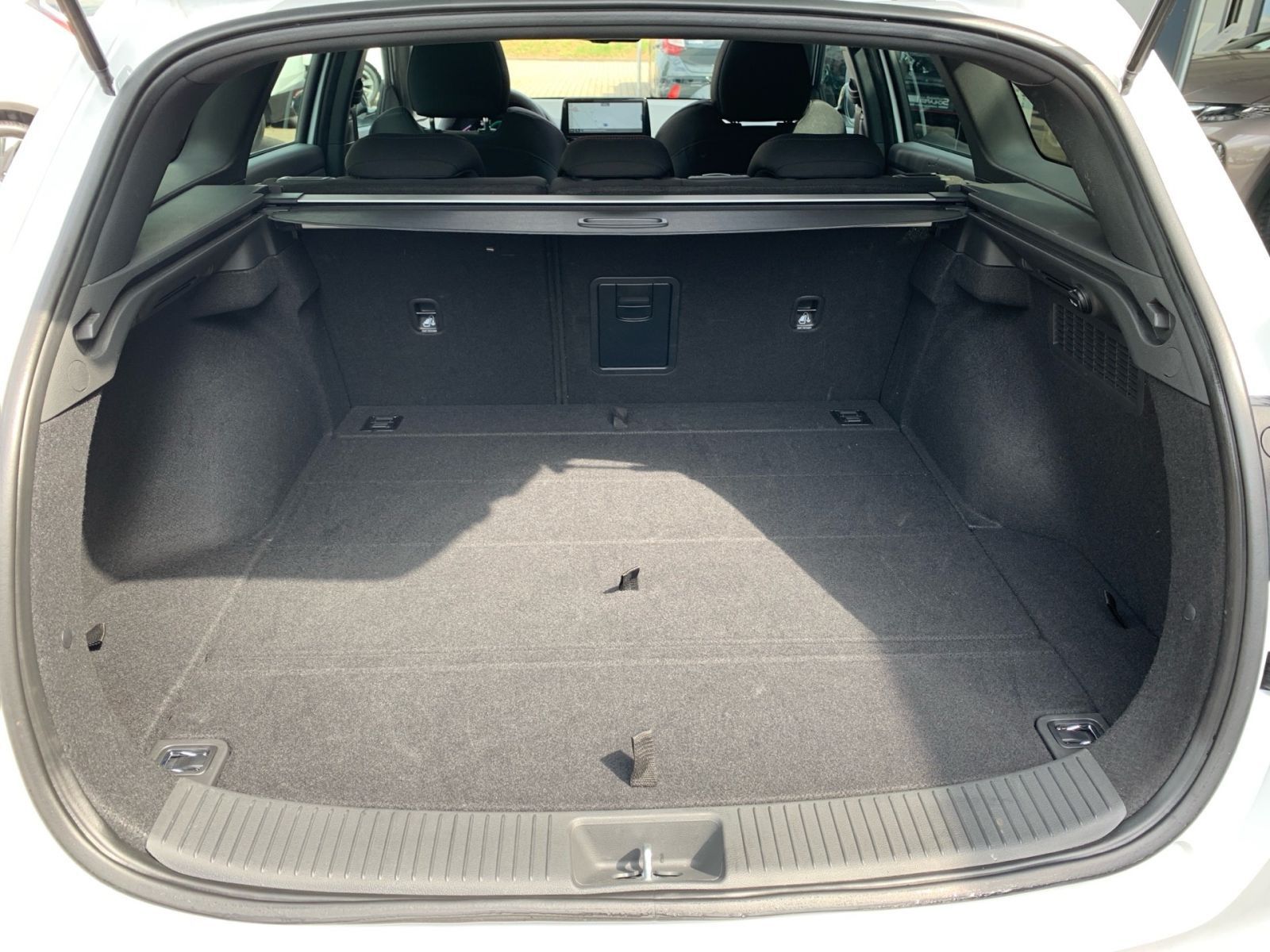 Fahrzeugabbildung Hyundai i30 Kombi 1.5 T-GDI 7-DCT N-Line Mild-Hybrid