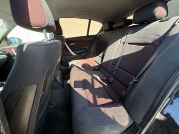 BMW 120d*NAVI*TEMPOMAT*