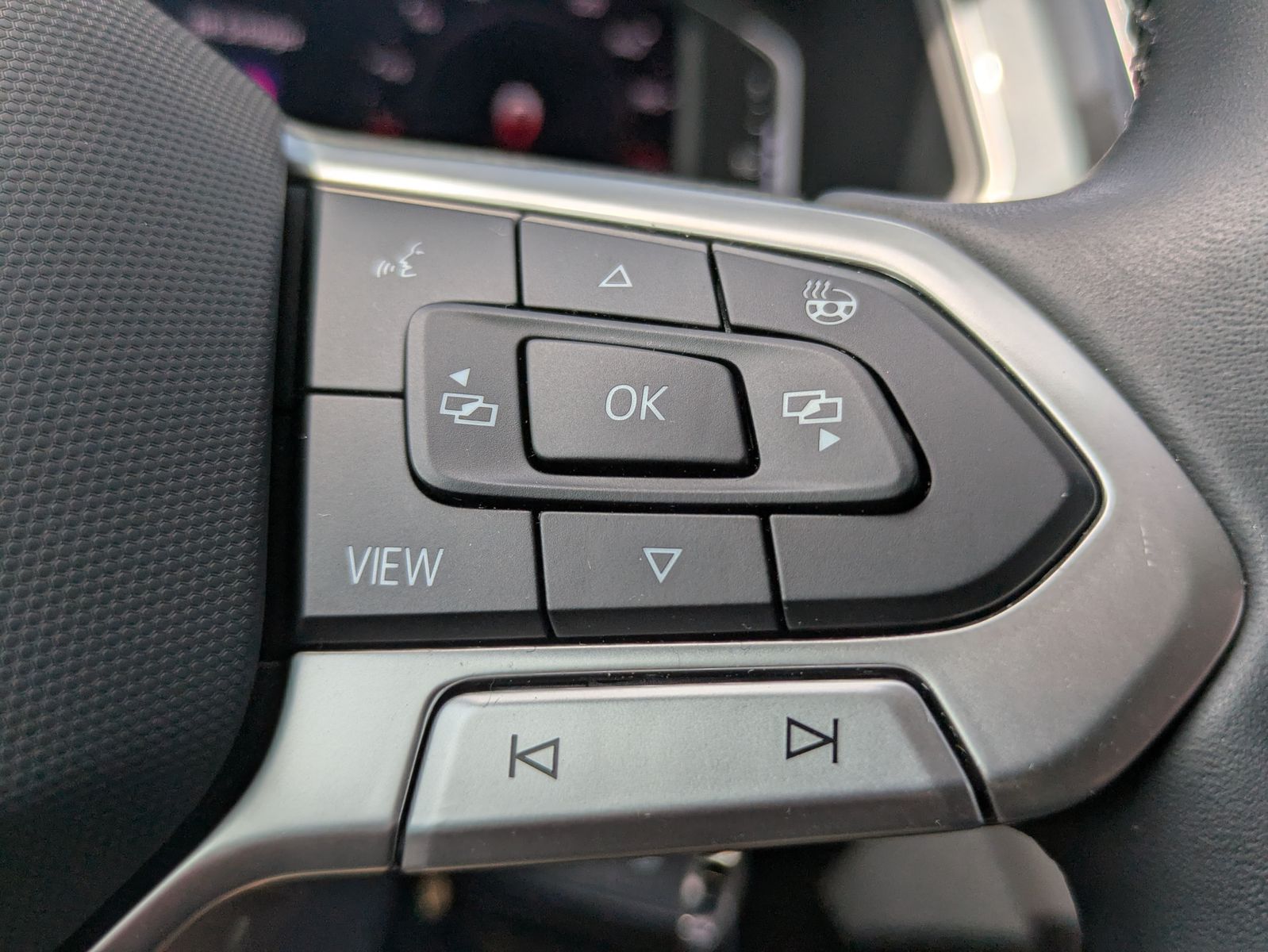 Fahrzeugabbildung Volkswagen Tiguan 2.0 TDI Elegance MATRIX*ACC*CAM*MASSAGE