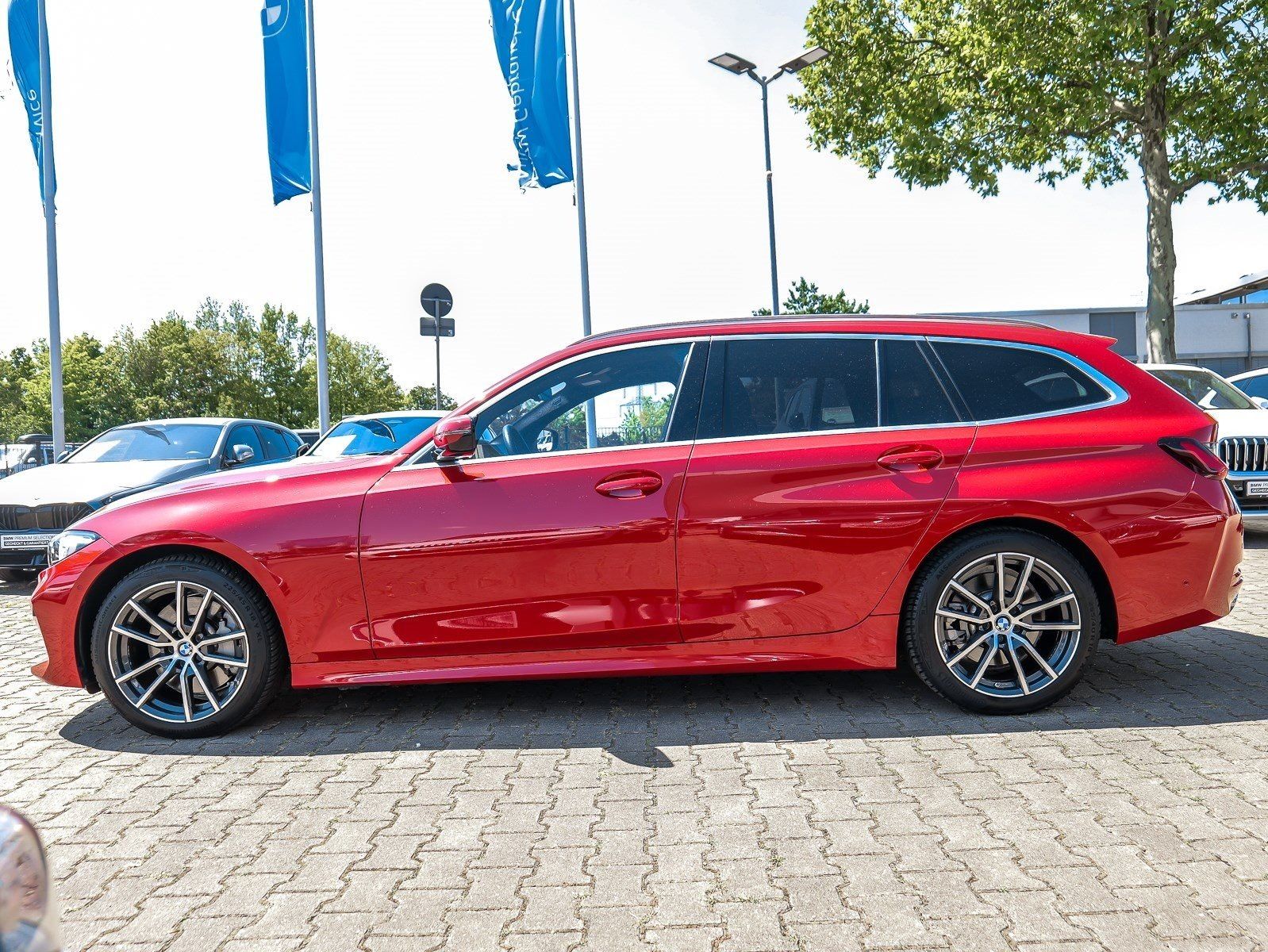 BMW 330i xDrive Touring Standhz.HiFi Adapt. LED DA P foto 9