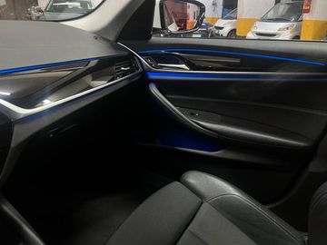 BMW 520 - 9