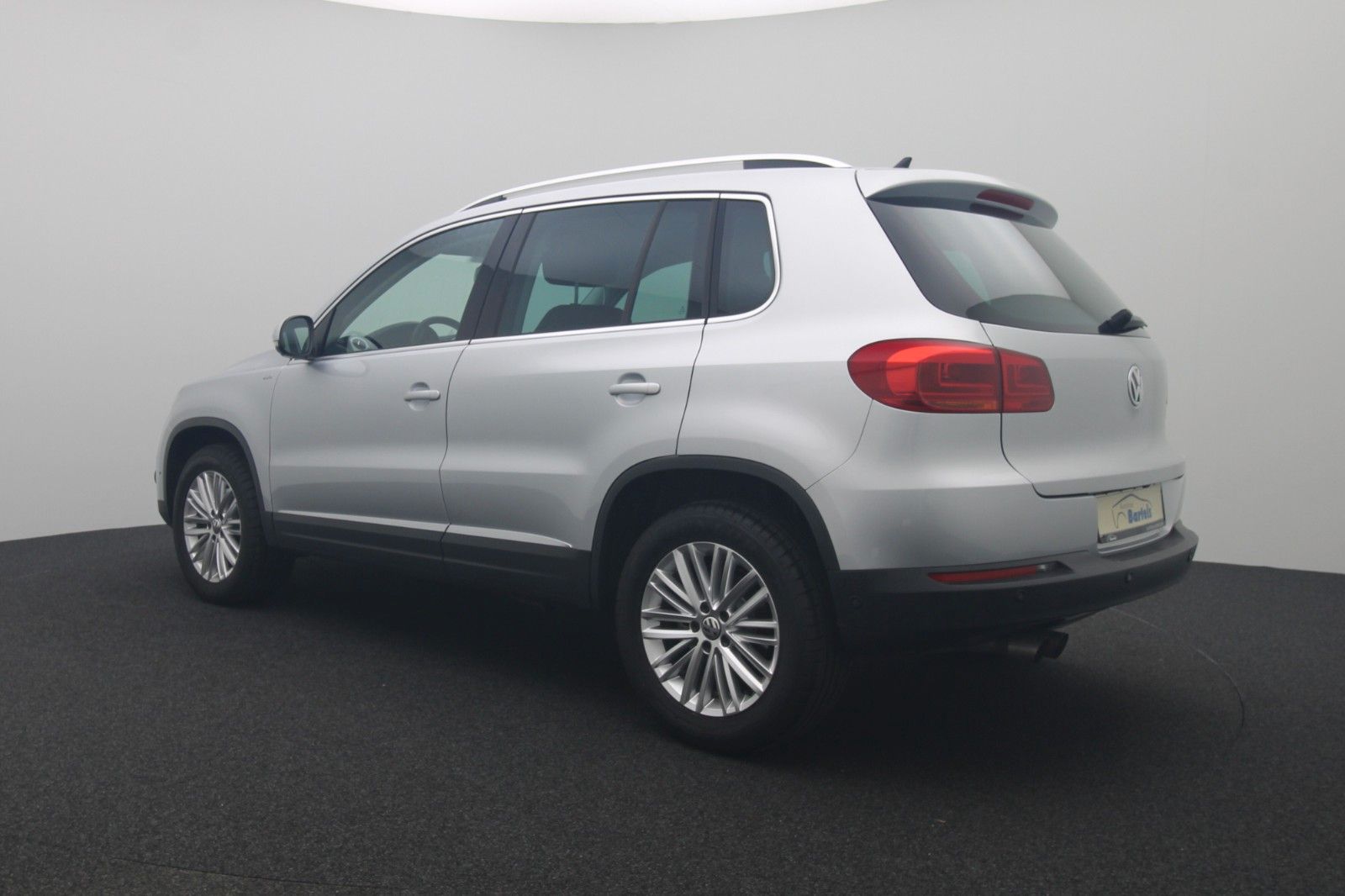 Fahrzeugabbildung Volkswagen Tiguan 1.4 TSI Sport & Style BMT CUP 1.Hand