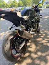 BMW S1000RR - KICKSTARTER