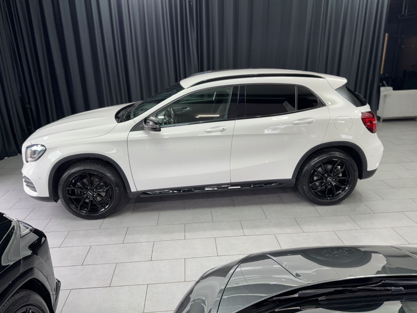 Fahrzeugabbildung Mercedes-Benz GLA 200|7G-AUTOMATIK|NAVI|LED|KAMERA|AHK|AMG-LIN