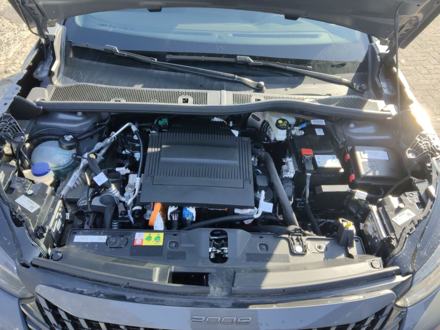Peugeot 2008 - Bild 14