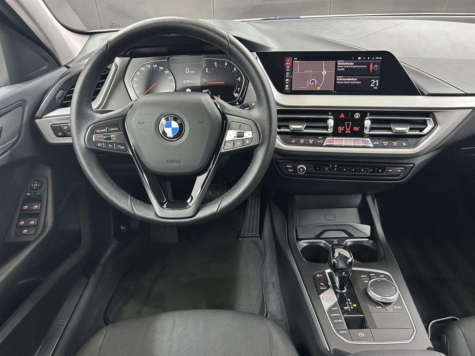 BMW 1 Series i Advantage+LED+KAM+Nav+Temp+Digitales Kombi, миниатюра 10