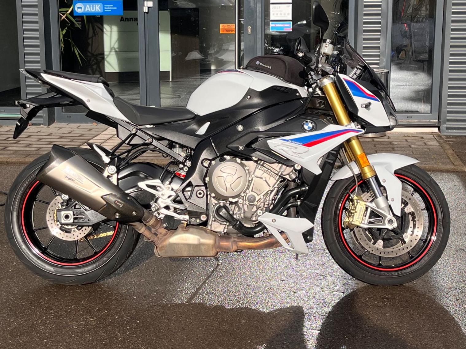 BMW S1000R SPORT PAKET HP*AKRAPOVIC/SERVICE+TÜV NEU*