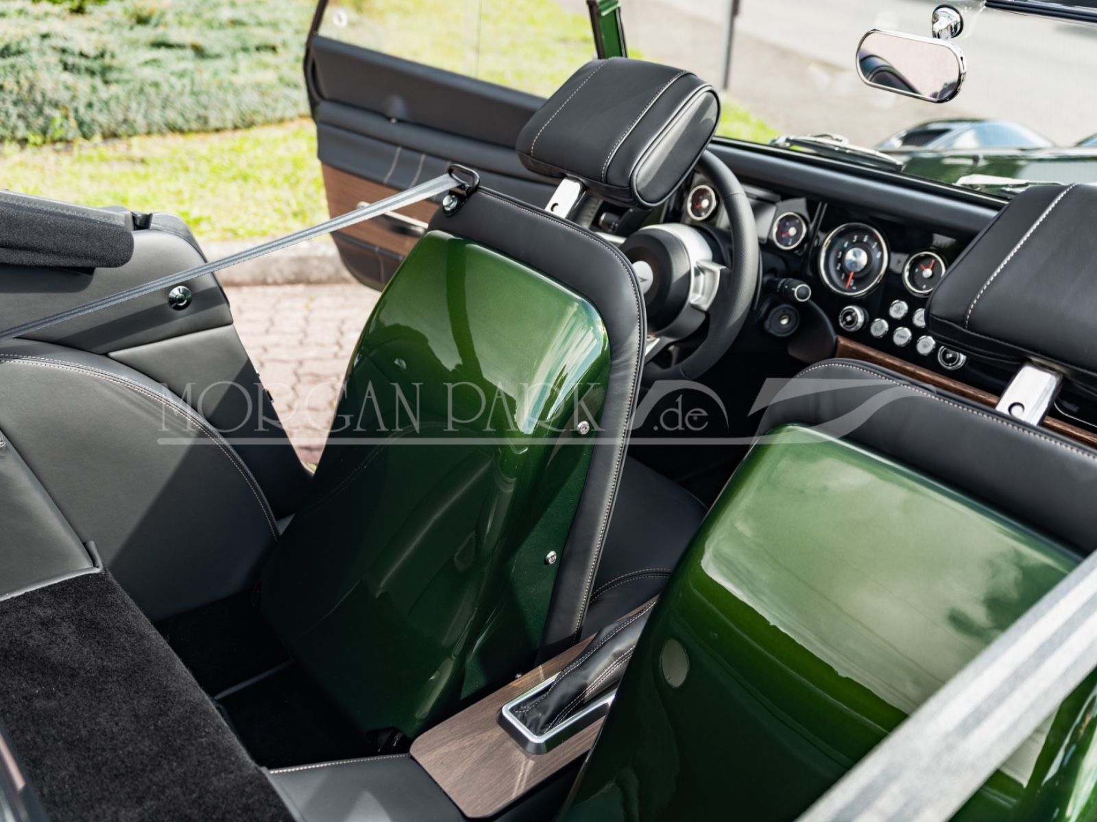 Fahrzeugabbildung Morgan Supersport 400