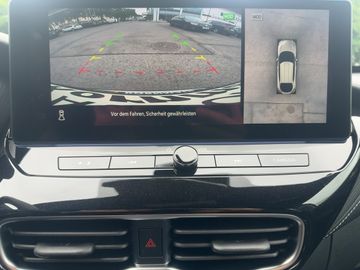 Nissan Juke Tekna 1.0 DIG-T 114 PS mit Winterpaket 360°