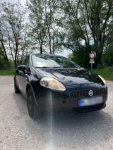 Fiat Punto 92.500 km  Klima  frischer TÜ... - Fiat Punto Gebrauchtwagen in München