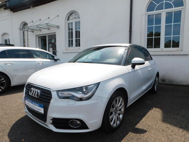 Audi A1 ambition/Navi/Xenon-plus