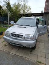 Suzuki Grand Vitara 2.0TD Club Club - Suzuki Grand Vitara Club mit Diesel-Antrieb
